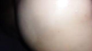 Домашний фистинг для молодой жены от мужа перед сном